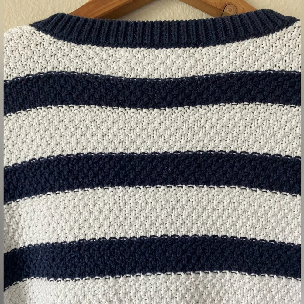 Ralph Lauren Women’s Navy&White Striped VNeck Relaxed LongSleeve Sweater Medium - Picture 11 of 16